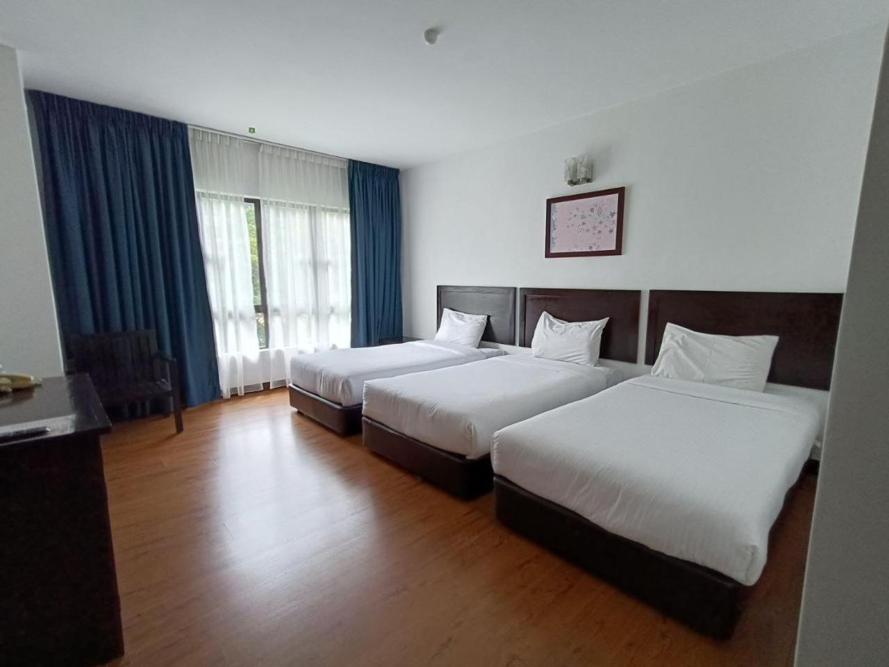 Erya By Suria Hot Spring Bentong Hotell Exteriör bild