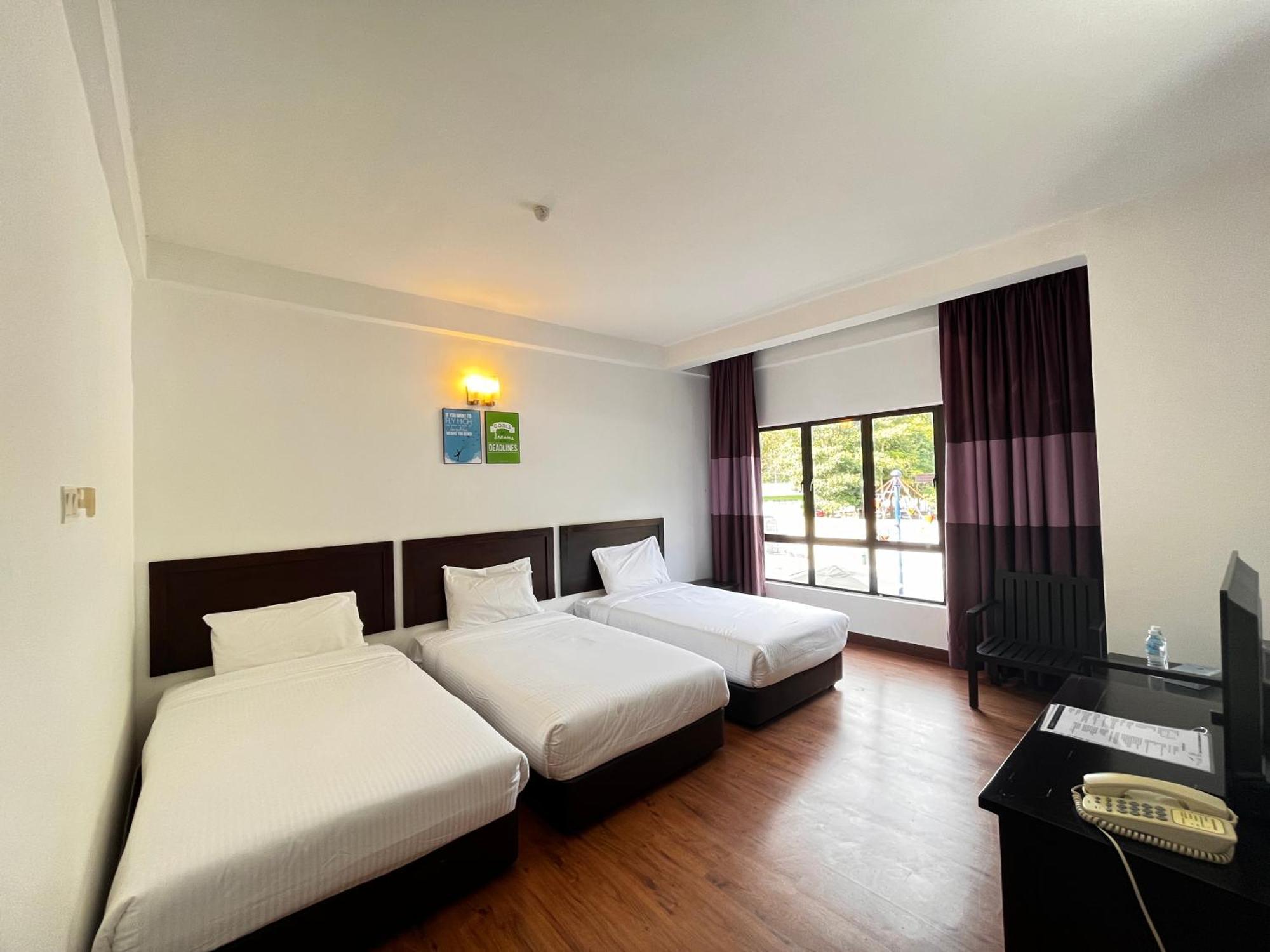 Erya By Suria Hot Spring Bentong Hotell Exteriör bild
