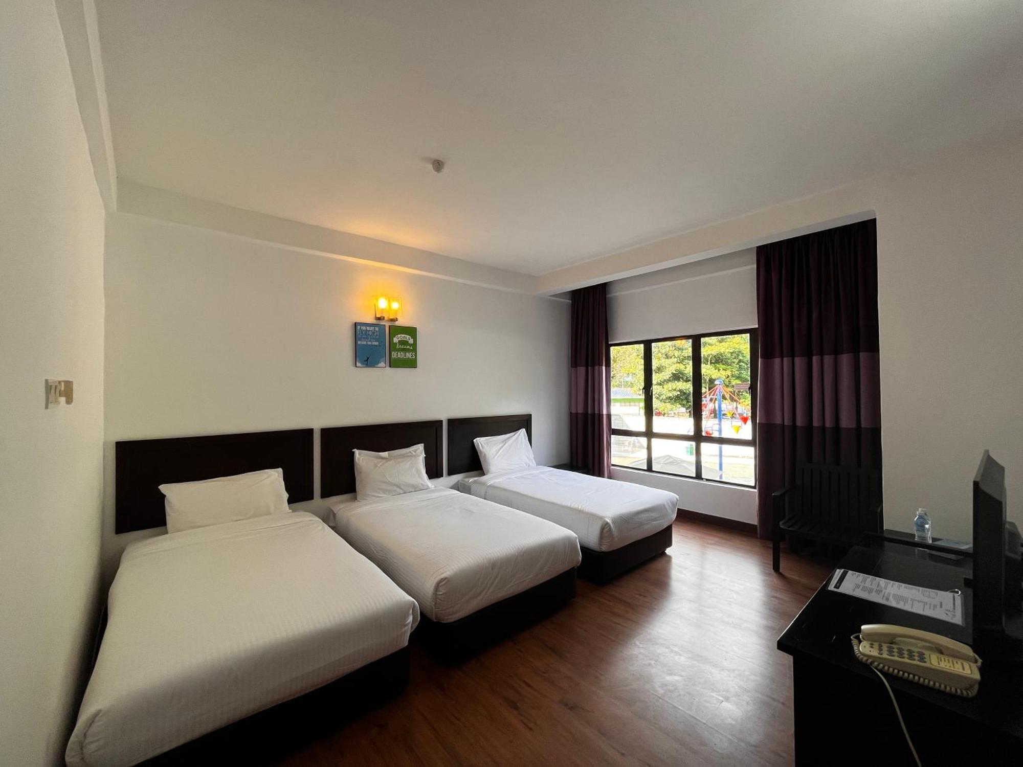 Erya By Suria Hot Spring Bentong Hotell Exteriör bild