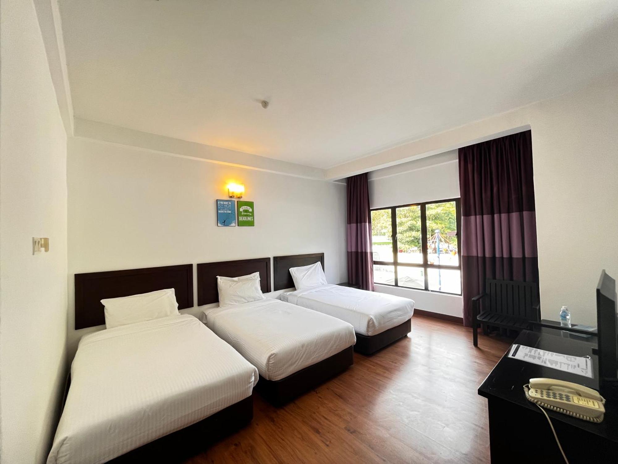 Erya By Suria Hot Spring Bentong Hotell Exteriör bild