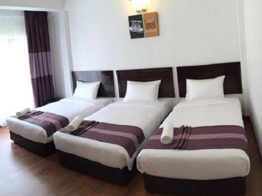 Erya By Suria Hot Spring Bentong Hotell Exteriör bild